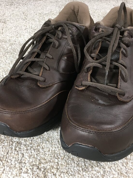 New Balance 928v3 Lace Up Sneakers Mens Size 12 6E Wide Brown Leather MW928BR3 main image 9